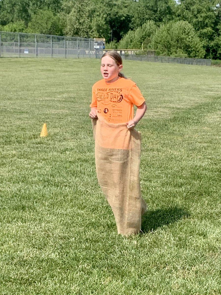 Miss Sullivan tweet media