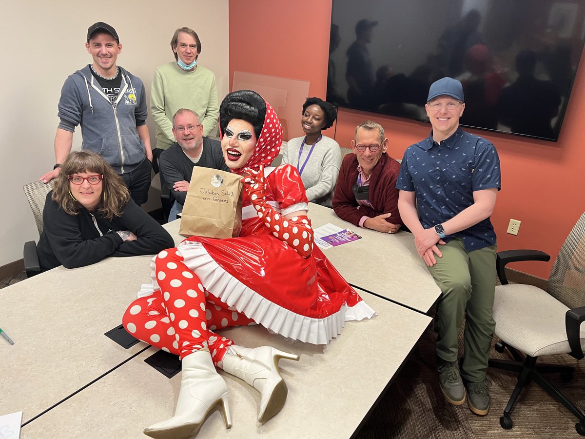 A huge thank you to #MinnesotaPrideRotaryClub and Drag Queen Pistachio Creampie for “drag-delivered” lunchboxes filled with care and love to our #RainbowHealth staff. ❤️🧡💛💚💙💜