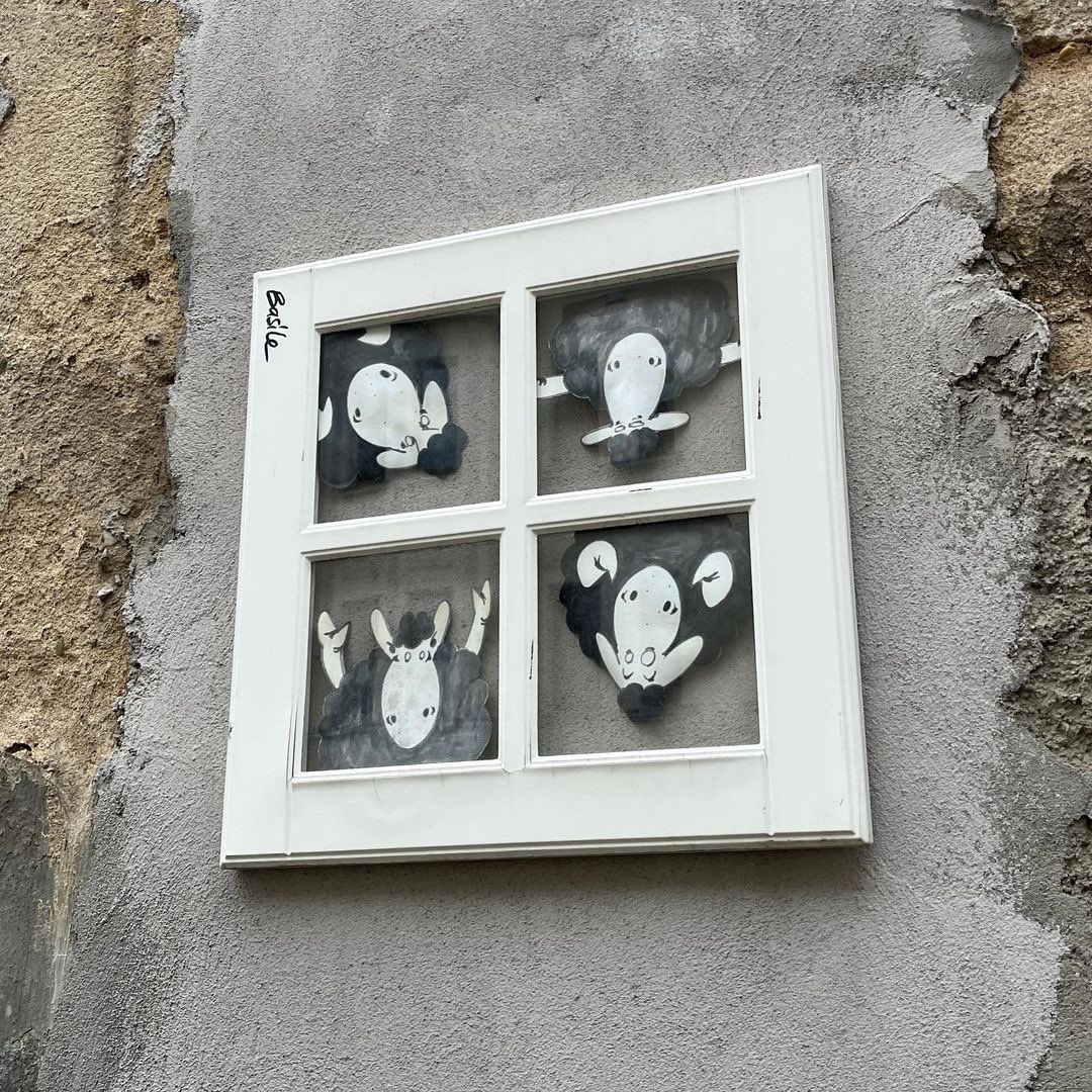streetart_cz's tweet photo. Work by @BMNfactory at the wall of VNITROBLOCK
📸 11.05.2023.
📍 Dělnická 30
#basilemoutonnoir #streetartpraha #vnitroblock #streetartprague #praguestreetart #streetart #streetarteverywhere #urbanart #3dgraffiti #praha #prague #instaprague https://t.co/tzI4KvhUBn