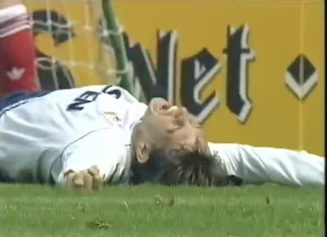 nick_affleck's tweet image. #garygate