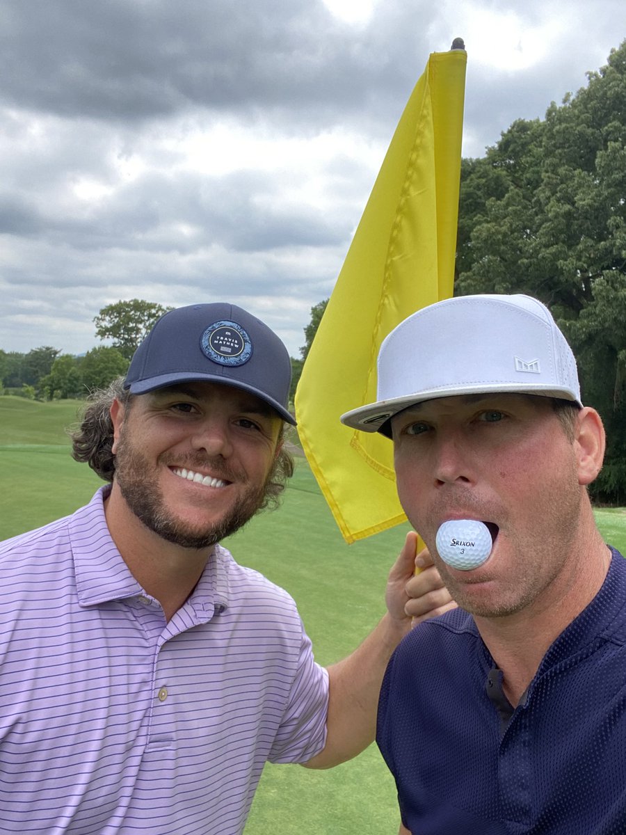 ty7park7's tweet photo. Shout out @srixon @BKoepka https://t.co/VNh7Bsud8W