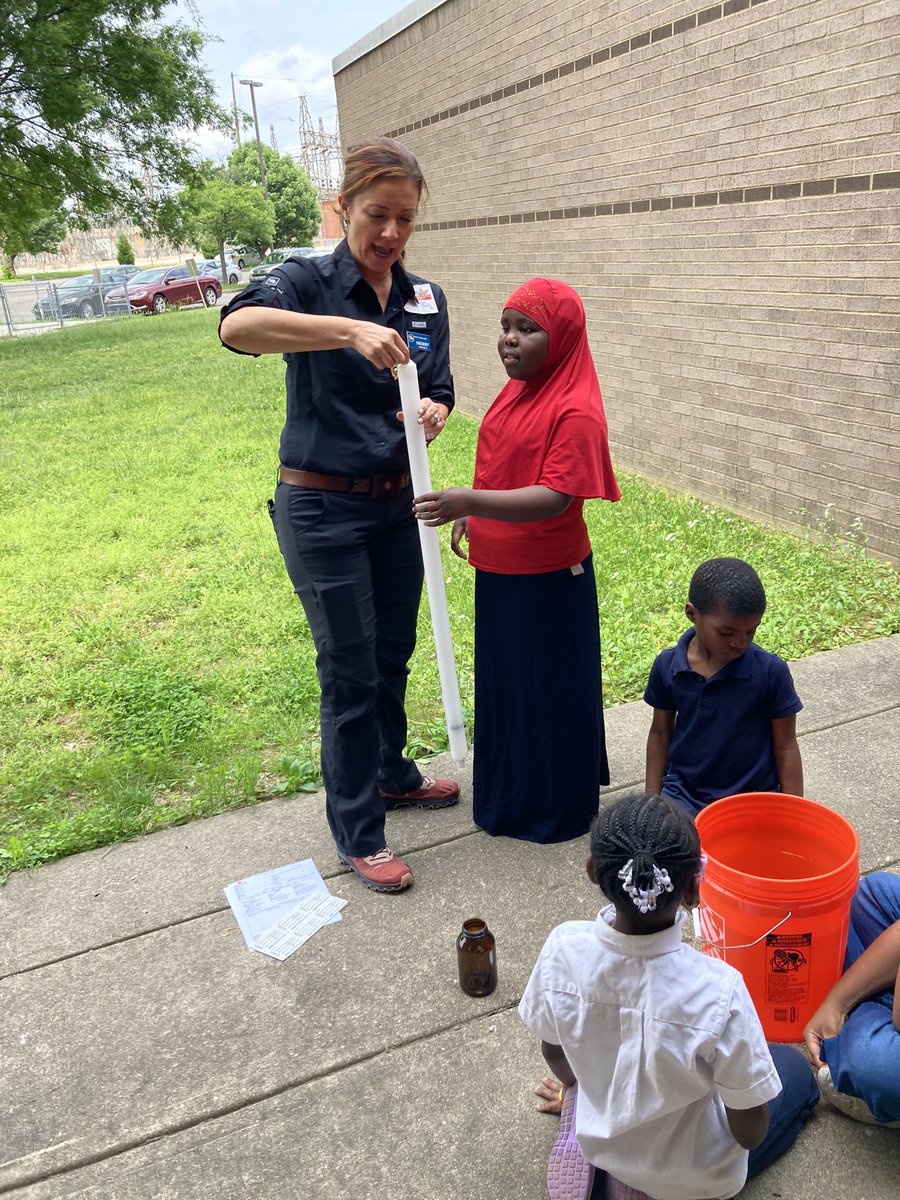 NatCampAIC's tweet photo. Our 3rd grade students had a great day testing water and learning from @TetraTech about water conservation, pollution and environmental topics to supplement their EL @ELeducation water unit!! @LDJones01 @McFerranKY @McFerranAP @AHoschJCPS @KearrraT https://t.co/v4Y2JqC3qX