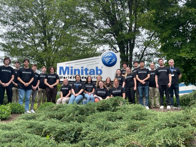 Minitab's tweet photo. 🎉 Welcome to our summer 2023 interns! Our interns will support our team members in State College, Chicago, EMEA, and APAC across marketing, legal, HR, finance, sales, engineering, and customer service. 

#Minitab #MINItern #MinitabInternship https://t.co/rW6iW0lpyz
