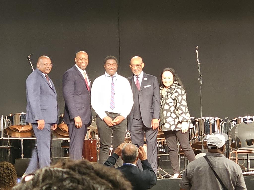 Dr. David Mauricio tweet media