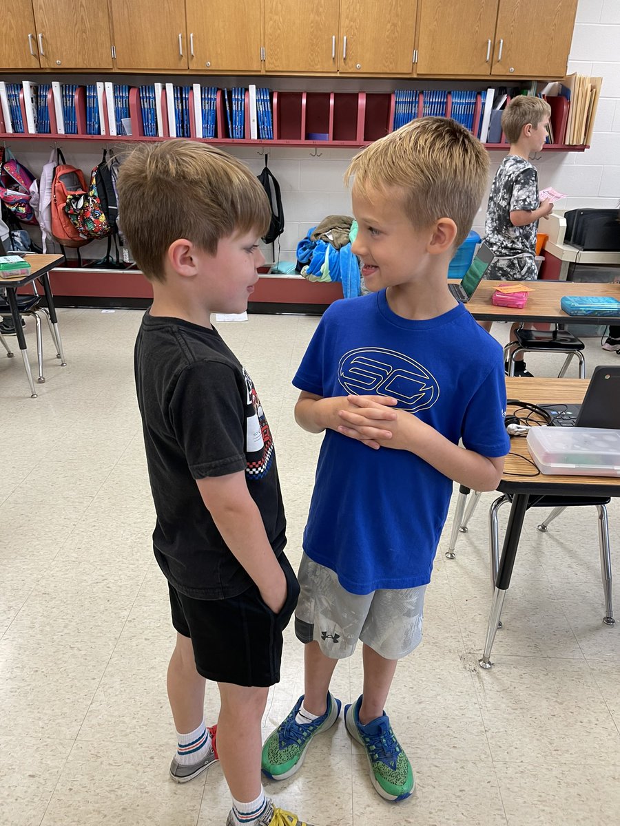 Lisa Meyer tweet media