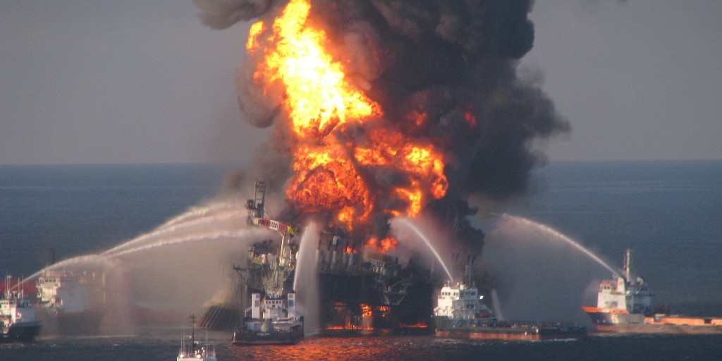 WarschildFdn's tweet photo. President Biden, reject #DefaultonAmericaAct and demands of Big Oil and other polluters to gut funding for protecting oceans, wildlife, clean water, clean air. @POTUS, @ShalandaYoung46, @Sriccchetti46, stand with #PeopleOverPolluters! https://t.co/RZ23ivPHQH