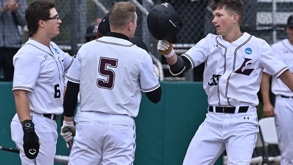 UWLAthletics's tweet photo. @UWLAXBaseball advanced in the NCAA Division III Regional with a 10-0 win over Bethany Lutheran (Minn.) on Friday. Isaiah Katz with 7.0 shutout innings while seven starters recorded a hit. Jack Olver and George Seaman with home runs. https://t.co/MXnFg3JWHV
