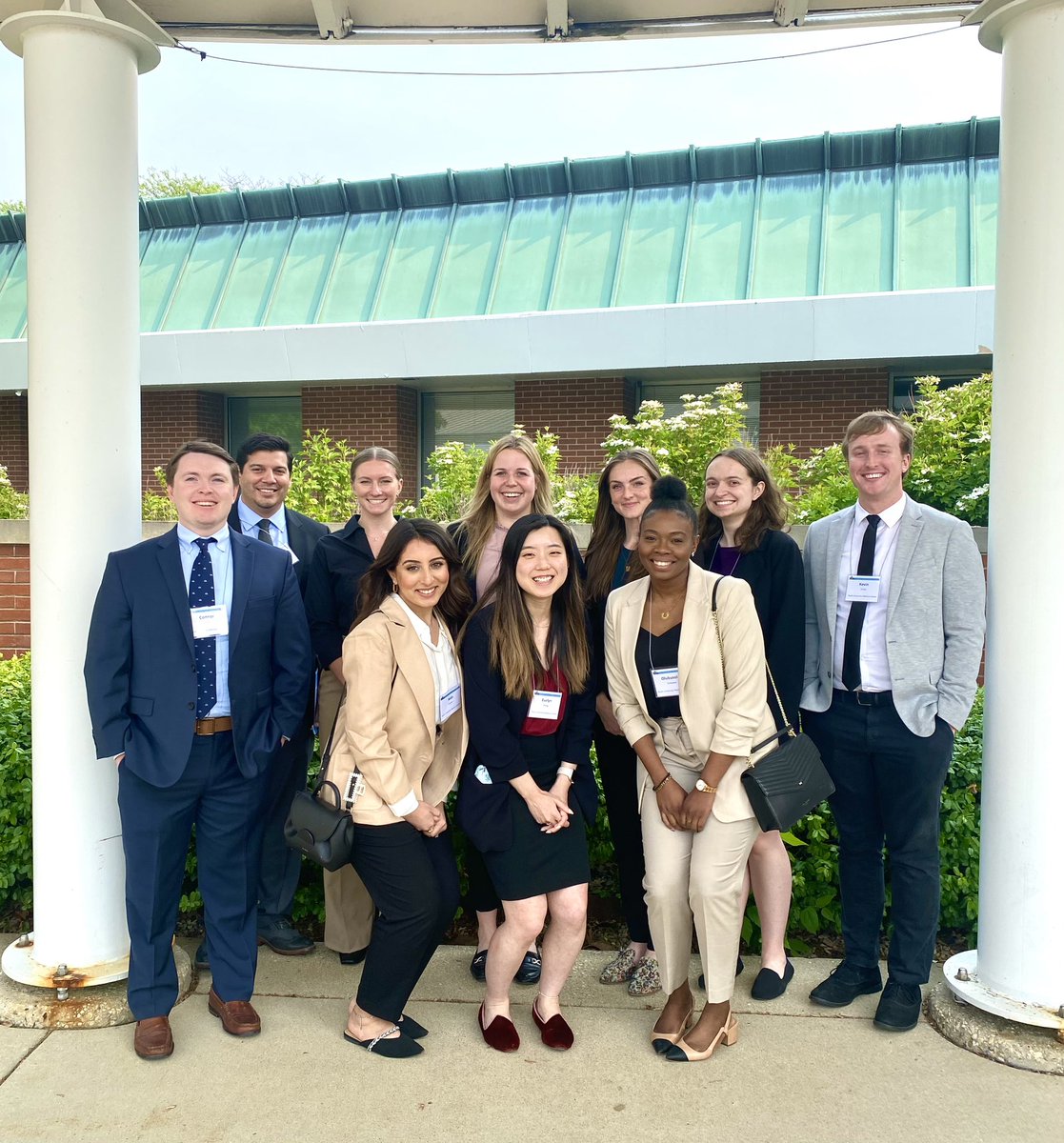 RushPharm's tweet photo. Today the residents presented their year long research projects at the Illinois Pharmacy Resident Conference! Great job Class of 2022-2023!!🤩🤩 https://t.co/Trte1rXdQa