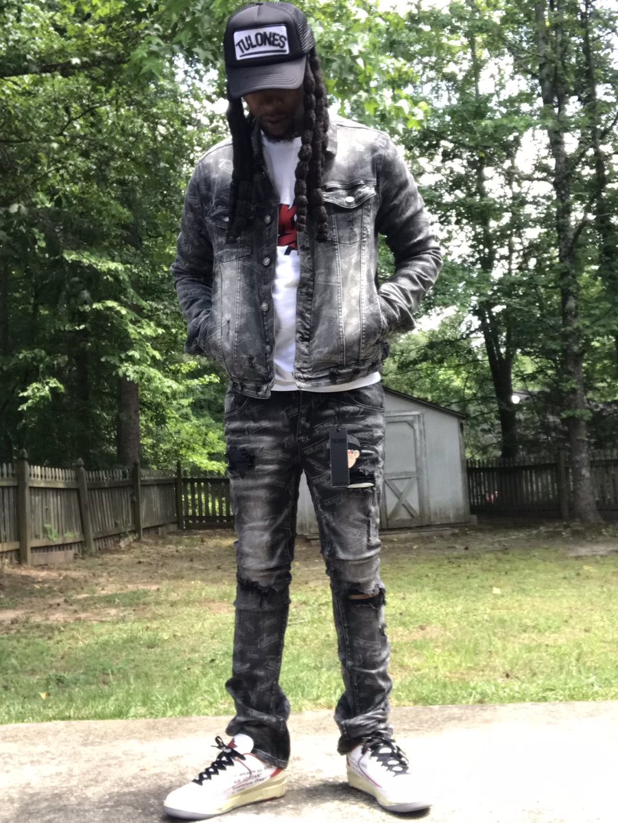 KSmitty7780's tweet photo. Wut it do https://t.co/bfNRLIqM4p