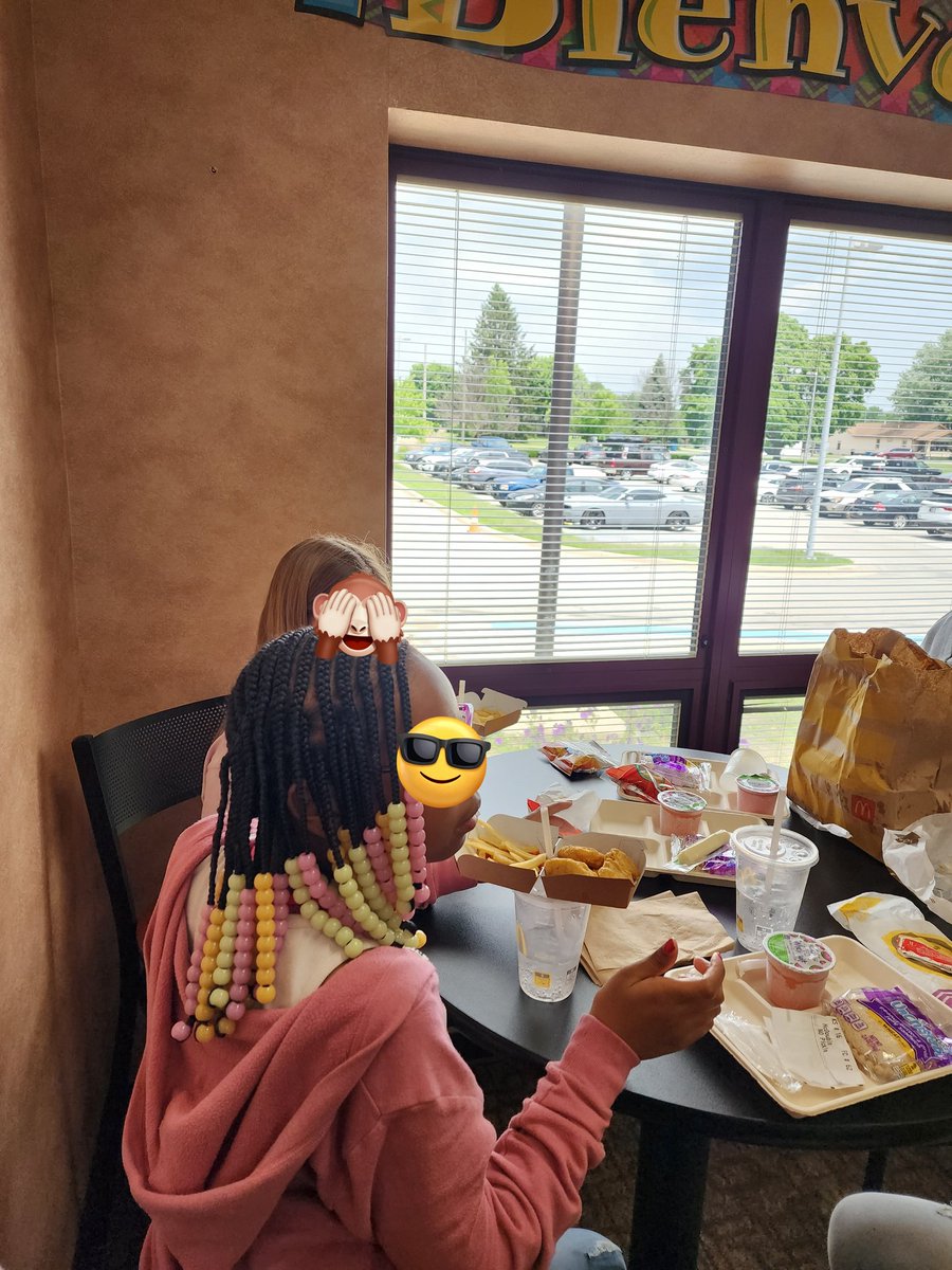 MrsTurnerMosley's tweet photo. There are lots of fun things for the end of the year! Rewards for growth #NWEA, and Tie Dye for #FeildDay. @WayneTwpSuper @GCEgators @PrincipalGCE https://t.co/xG9z0jry9f