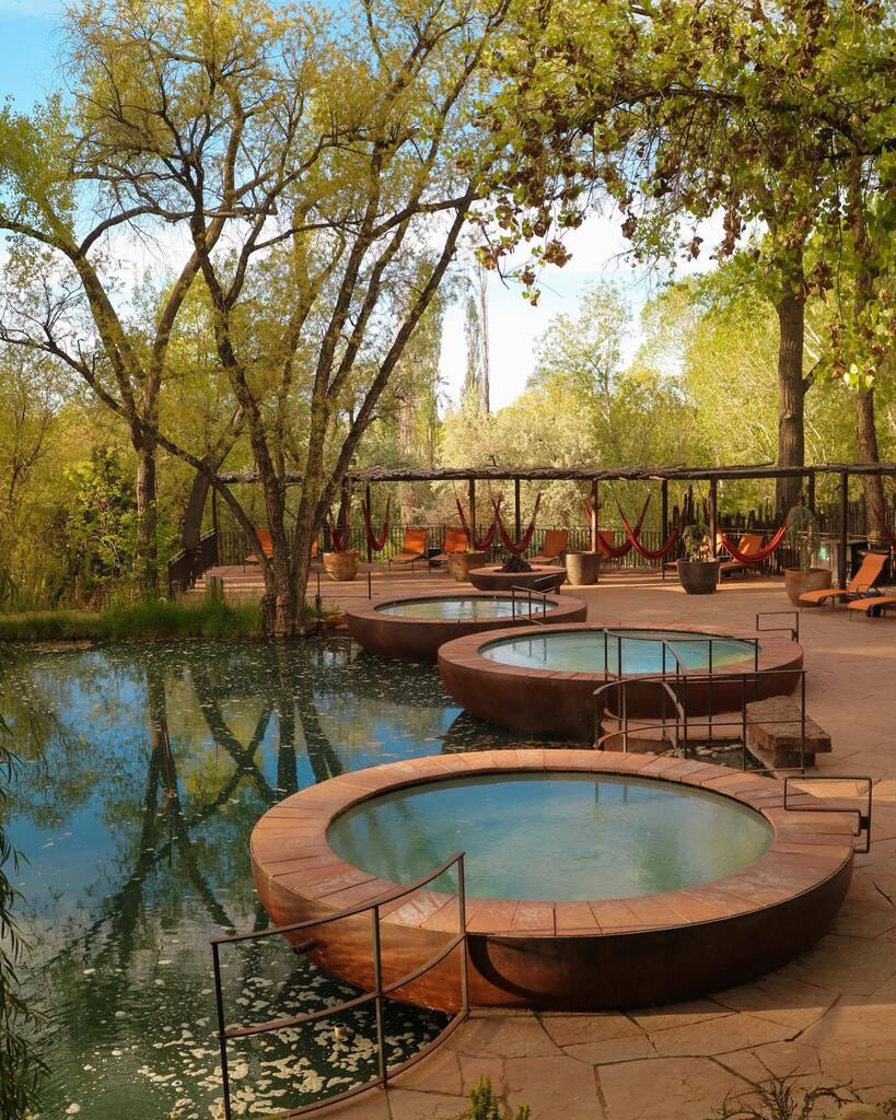 It’s giving 🌿lush🌿.

Spring showers have turned Ojo Santa Fe into the green oasis we know and love. Come relax under the trees and sink into relaxation.
The waters are waiting 🌀

📸: <a href="/jackeljay/">jackeljay</a> 

#ojosantafe #soakojo #soakupfeelgood #santafe #santafen… instagr.am/p/CscGP_GyK2J/