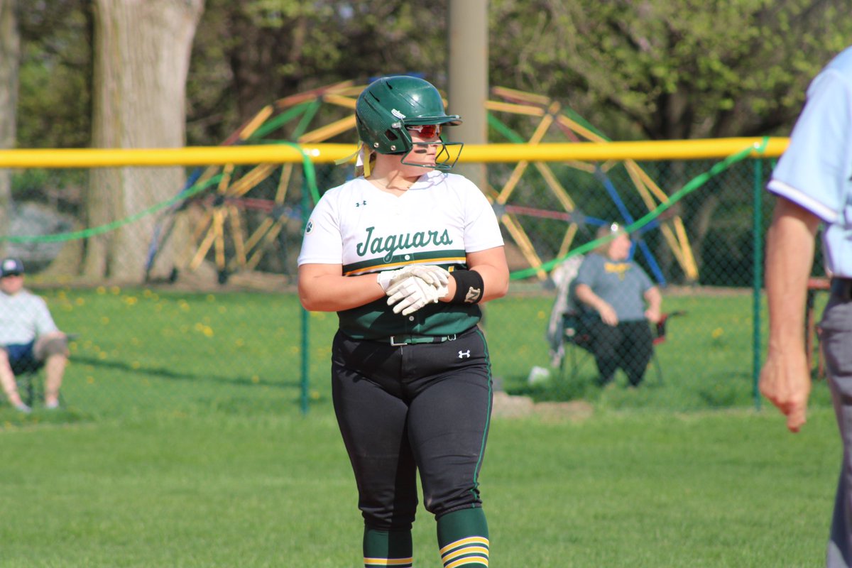 Ashwaubenon_sb's tweet photo. SUMMER WAY WITH A HOME RUN!!🐆💚 https://t.co/S6m740zeJm