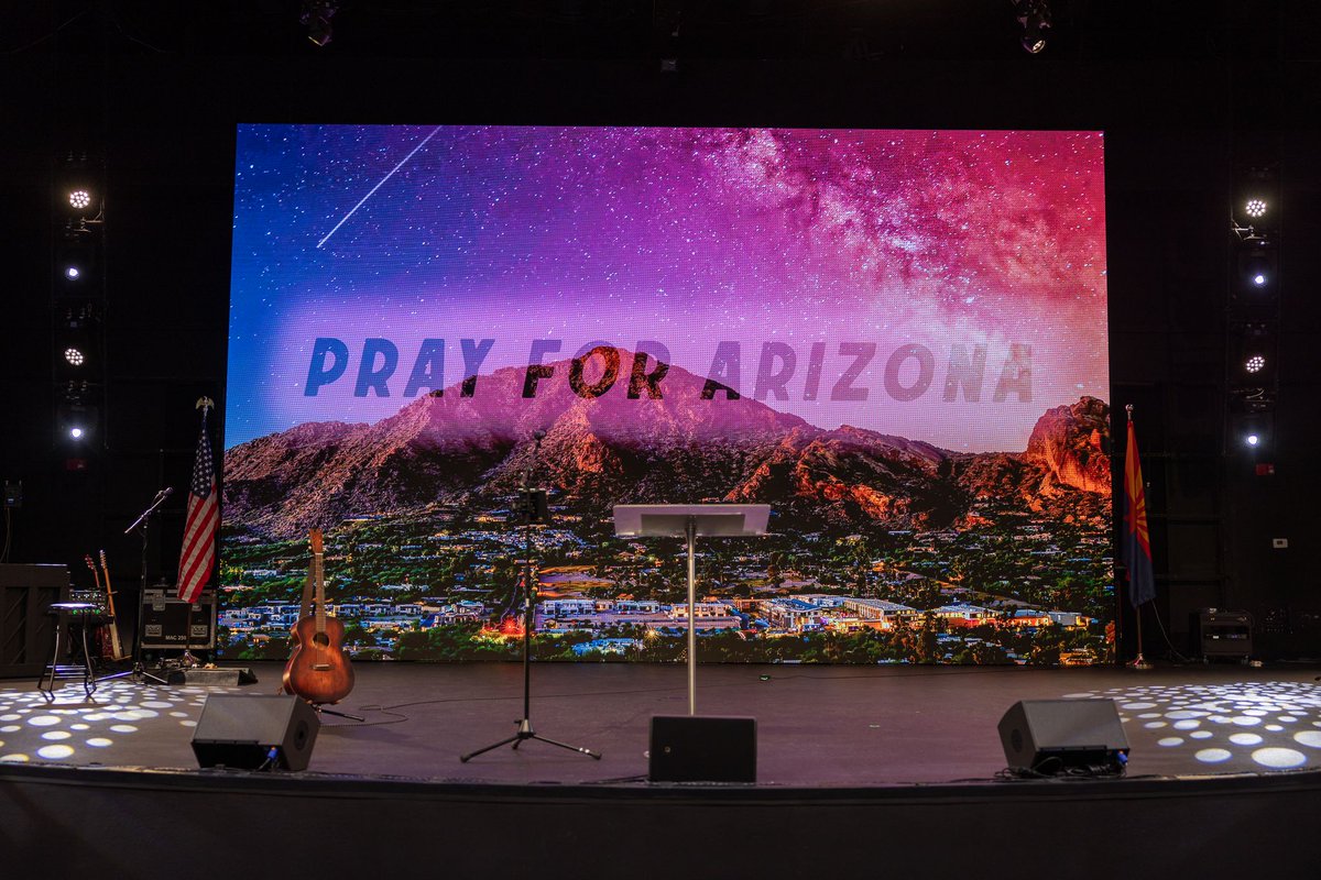 Kari Lake tweet media