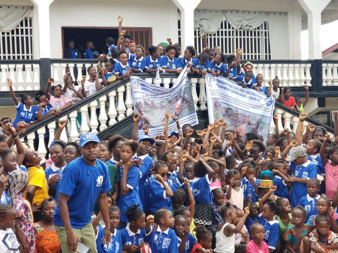 casdsl1's tweet photo. @PlanWACA @AngelProtocol @FirstLadyBio @NadiaRashd @UNFPASierraleon @USEmbFreetown 
Time for change.Time for progress 
Girls empowerment #family planning @esindayigaya .plan International, girls should remain girl https://t.co/WO3Kx5Dl0L