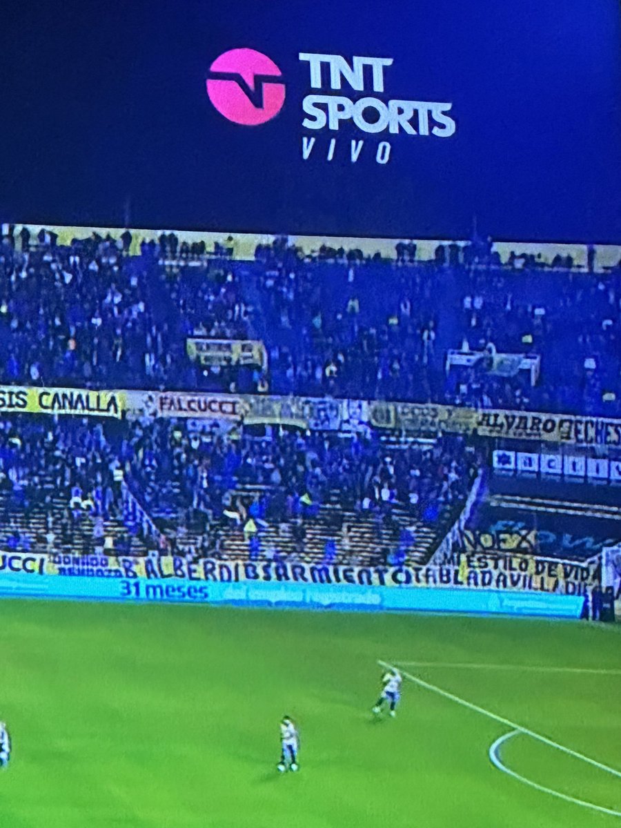 Traigan la parrilla que vacio sobra 🤣🤣
