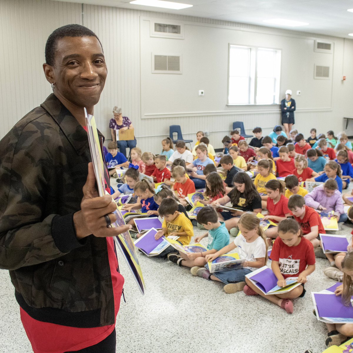 Share the Magic Foundation tweet media