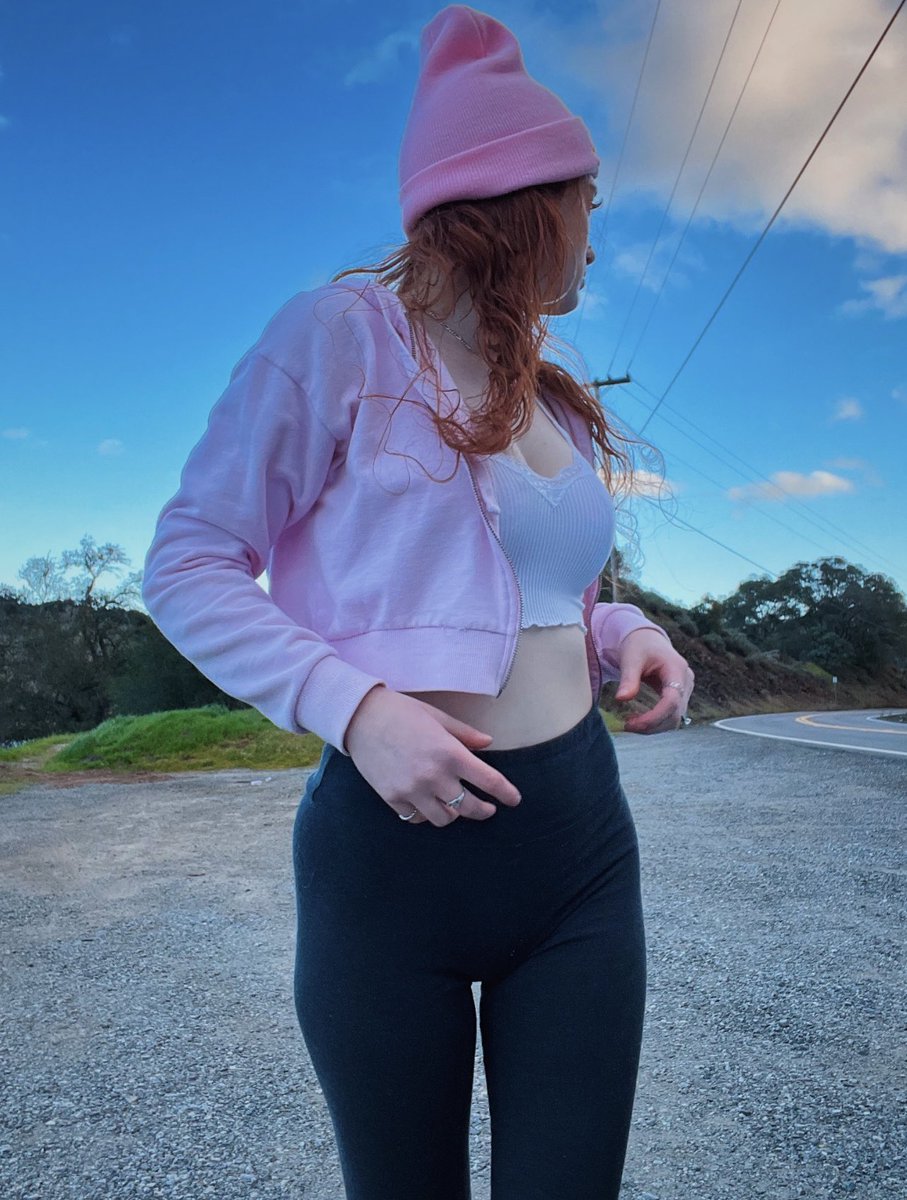 Sarah🍑 on X: If you help me Ill help you🫢 free contentcockrates!! just  download temu and use my code or link. my code: S2VCCR5 my link:  t.couqkpoM61RZ #leaked #nsfwtwt #horny #rate #porn #