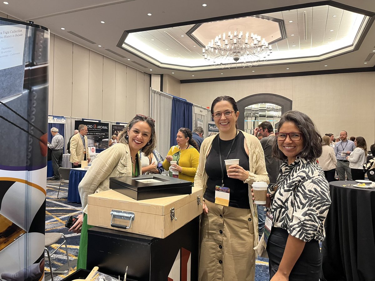 tarebox's tweet photo. Tarebox #AICmtg23 #Tarebox #AIC51stMetting @conservators https://t.co/lApZQGQx8j