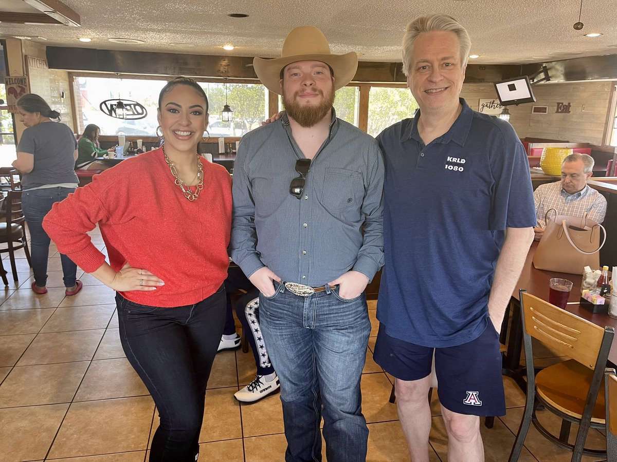 2023 Your Hometown- Mesquite! 💛
THANK YOU for the warm welcome!!! <a href="/VisitMesquiteTX/">Visit Mesquite, TX</a> <a href="/KRLD/">1080 KRLD</a> <a href="/rancken/">David Rancken</a> @KRLDWeatherDan <a href="/susysolisdfw/">Susy Solis</a> <a href="/KRLDMikeRogers/">Mike Rogers</a>