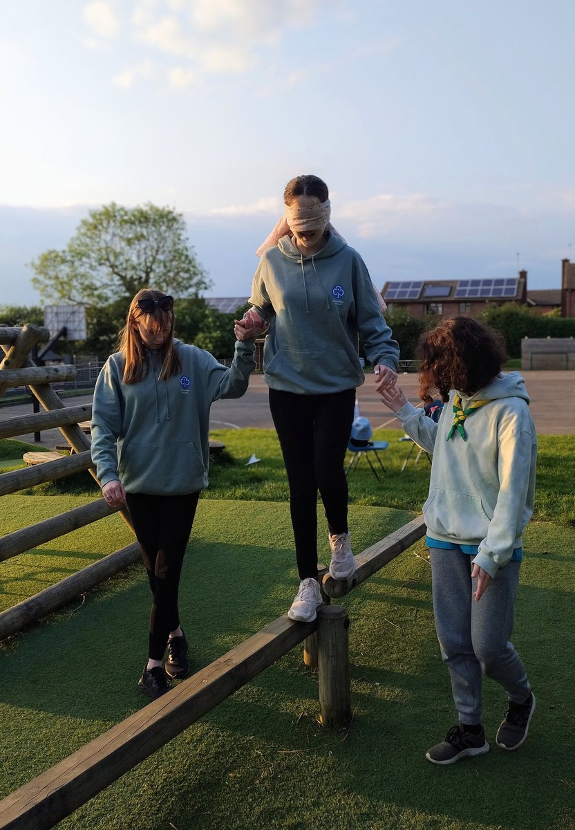 Blindfolded obstacle course and team working in the evening sunshine.
<a href="/GGFromeValley/">Girlguiding Frome Valley division</a> <a href="/GirlguidingBSG/">Girlguiding BSG</a>