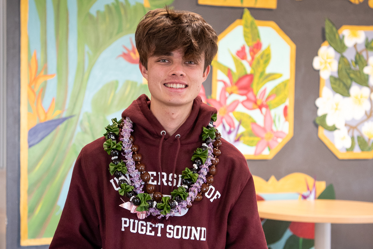 IPAHawaii's tweet photo. Congrats to Max Murata ‘23, who committed to play men’s tennis for the University of Puget Sound. Max &amp; his parents and sister, Zoe ‘26, celebrated at a special signing ceremony on campus last Monday. The NCAA Div III Loggers compete in the Northwest Conference. Hail, Navigators! https://t.co/DNxgO0Ry8l