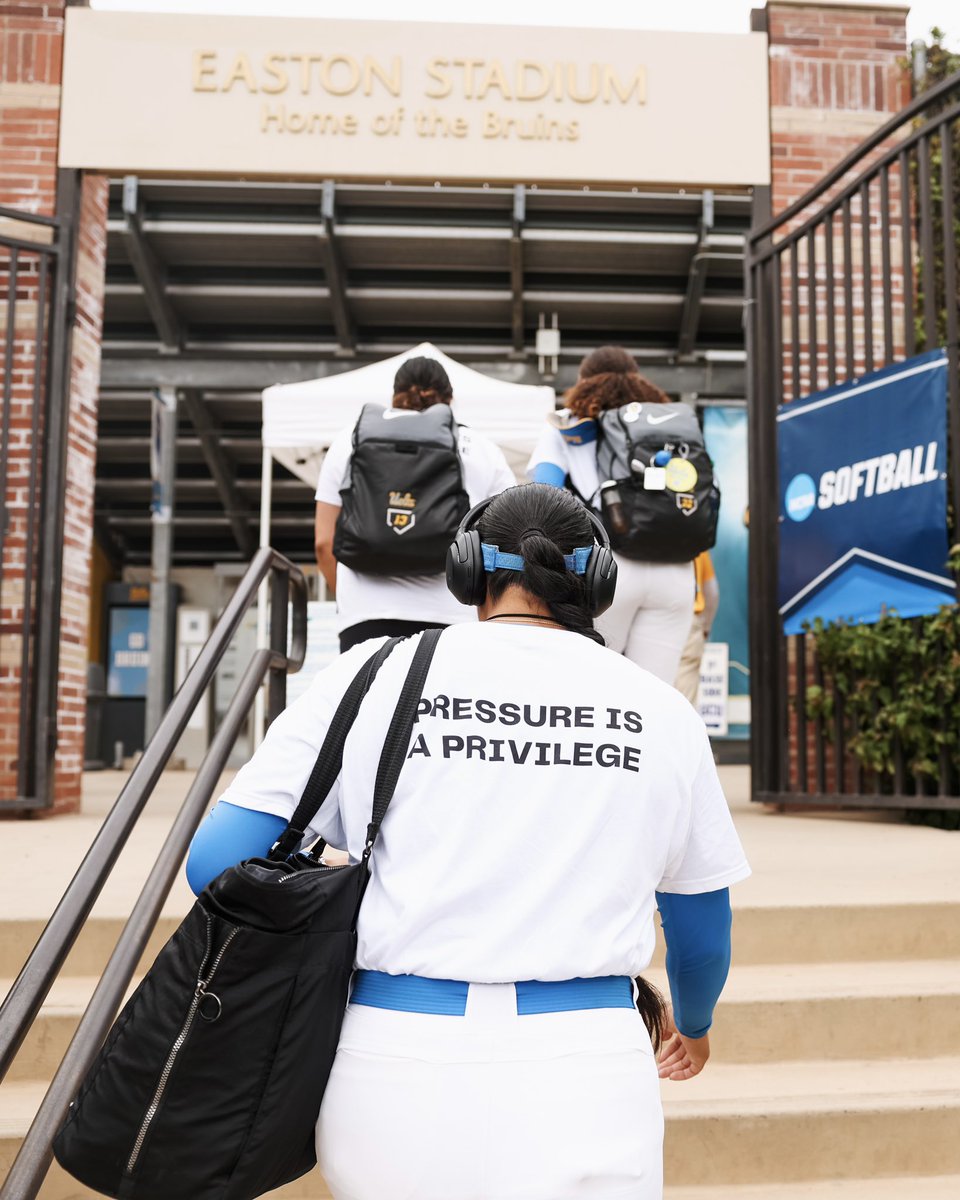 UCLA Softball tweet media