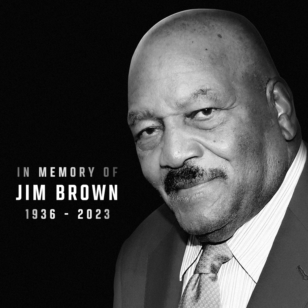 ufc's tweet photo. In memory of Jim Brown. https://t.co/dr7gKKBHx7