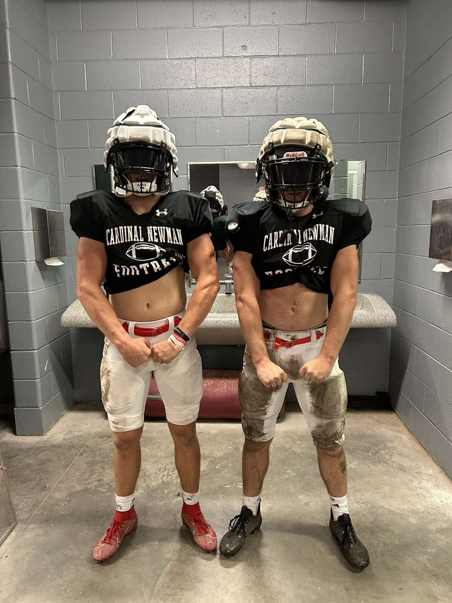 First week of spring ball is a wrap we coming for it all!!!! <a href="/CoryHelms7251/">Cory Helms</a> <a href="/marcusmcgill1/">marcus mcgill</a> <a href="/CoachLewis_shec/">Coach Kaiwan Lewis</a> <a href="/PerryOrth10/">Perry Orth</a>