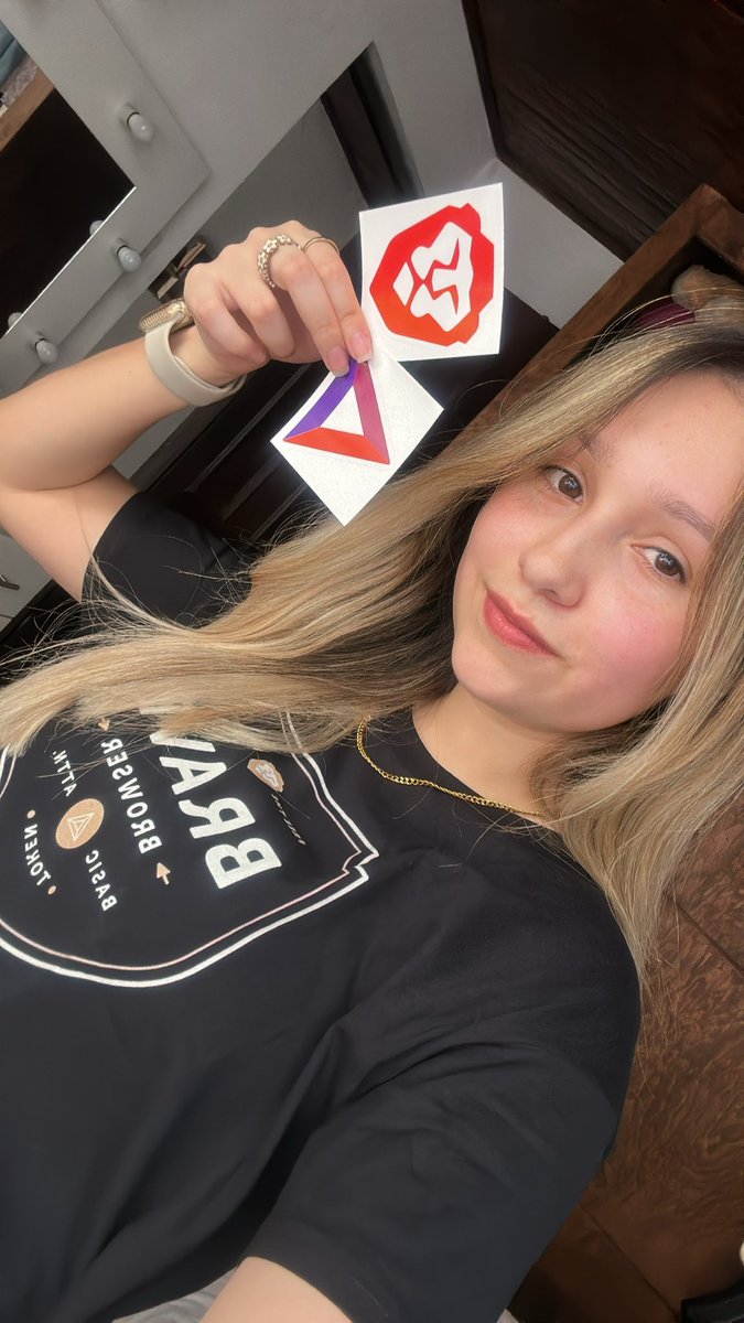 I got a very special package today!!! 📦
Go to store.brave.com and get yourself some nice <a href="/brave/">Brave</a> merch. 🦁✨