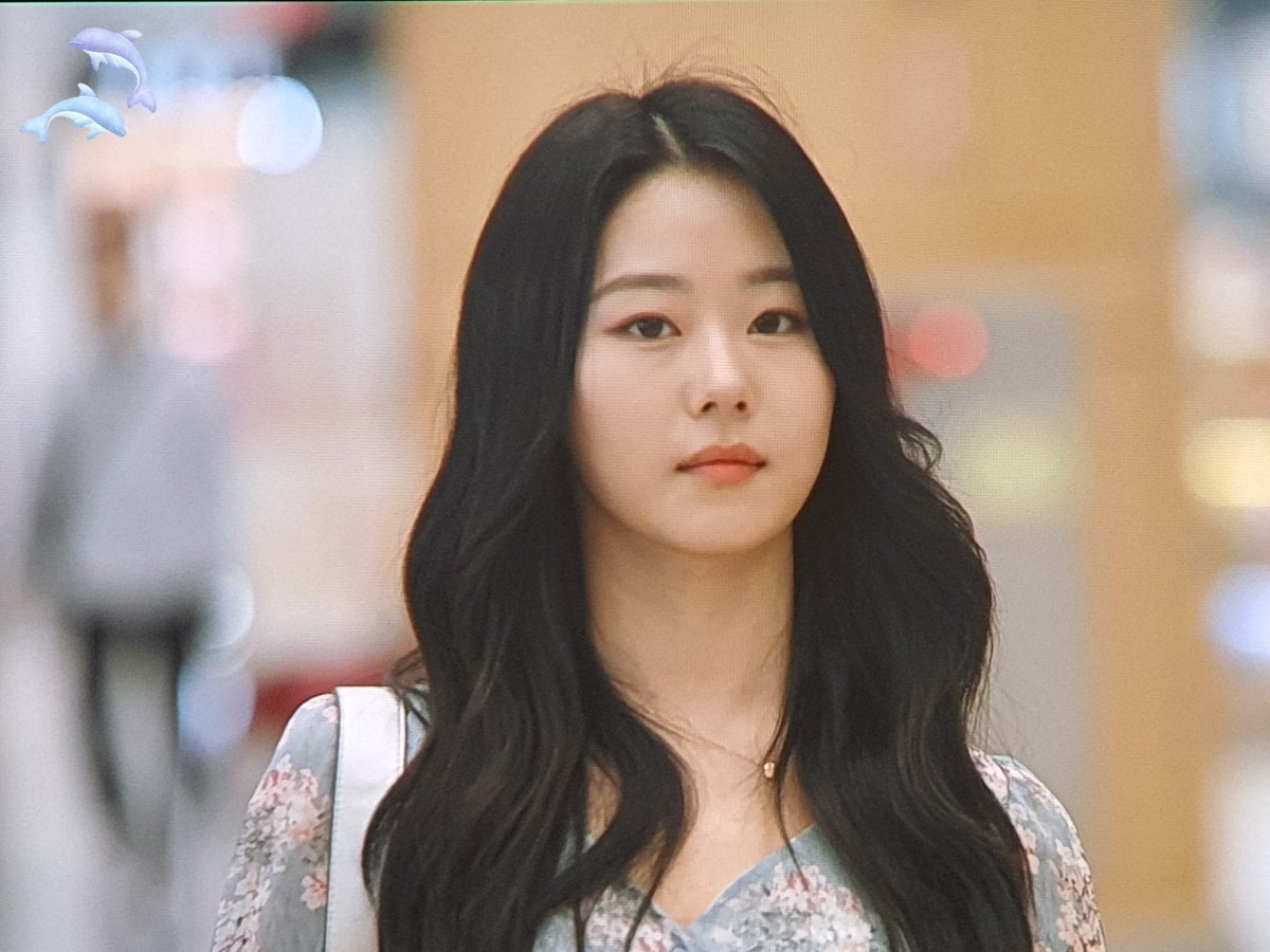 ChaeLo__'s tweet image. 230520 프리뷰

@cherrybullet
#체리블렛 #CherryBullet #박채린 #채린 #CHAERIN