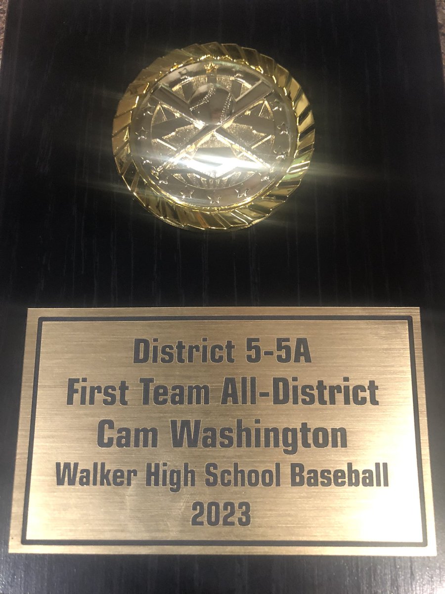 Blessed and thankful to receive 5-5a 1st team all-district. @WalkerBaseball @Gulf_Squad @BrandonEfferson @LucciniLeather #AGTG #stillhungry #classof2025
