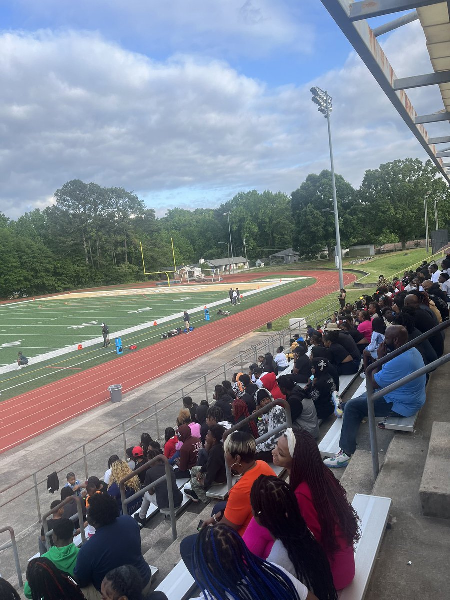 Alana Allen tweet media