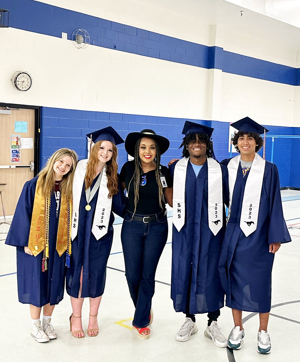 Rene' Bennett tweet media