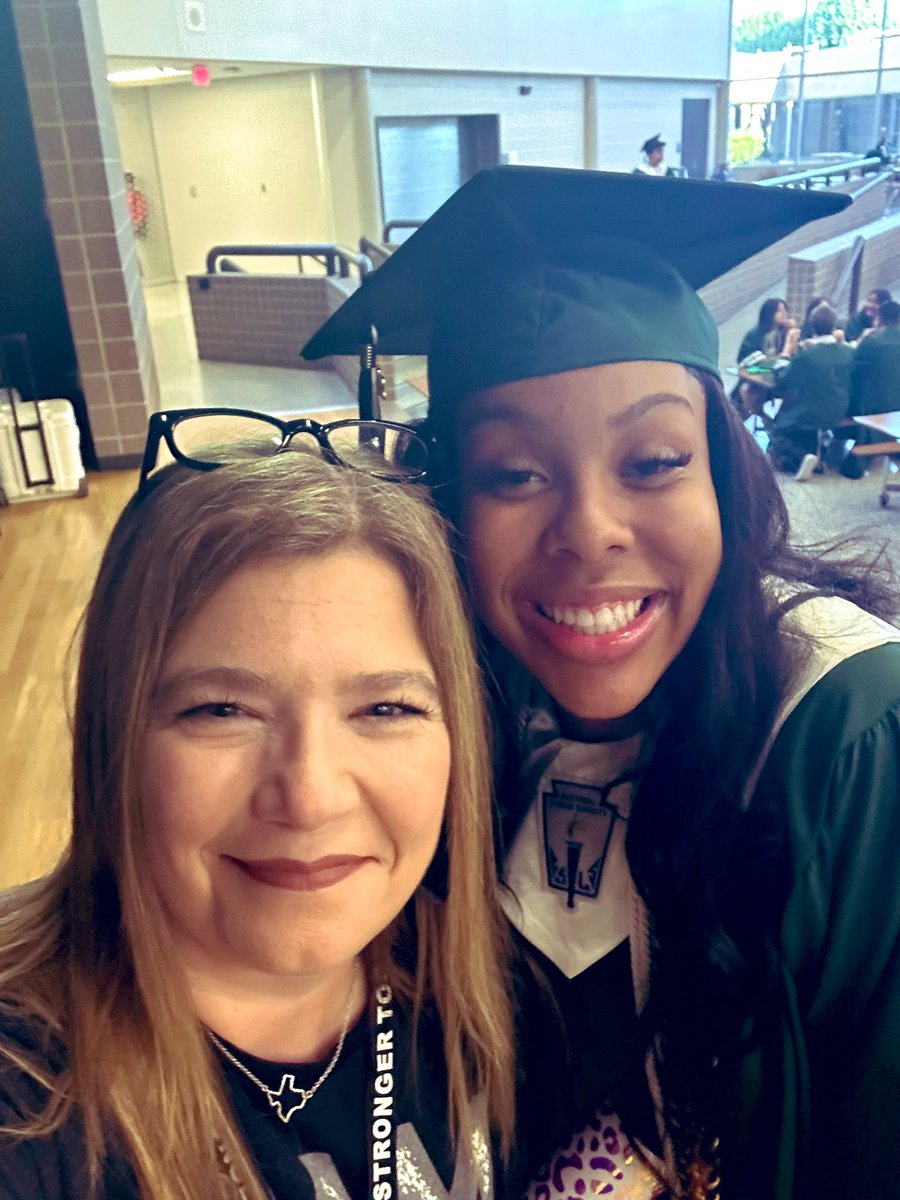LHerring_MCHS's tweet photo. One of my all time favorite traditions with some of my most favorite people! The stories that walk these halls are simply amazing!! Super PROUD of this crew! Can’t wait to see them cross the stage on Sunday! #MaydeForThis https://t.co/egldZaH3P0