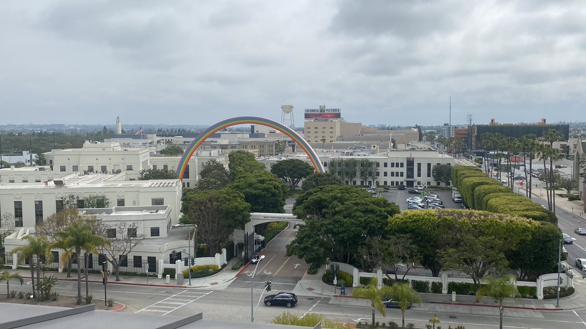 CallPlease tweet media