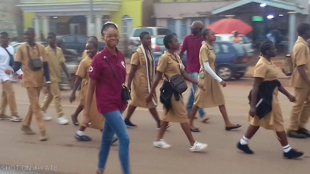 DavidNdjel's tweet photo. We embrace the idea of good conduct and opportunities in the society spreading hope.
#NationalDay2023 
Happy Unity Day 🇨🇲🤝
@CroixRougeCam @CameroonPlan @CRTV_web @unicefcameroon @Orange_Cameroun https://t.co/dmtLWupFR1