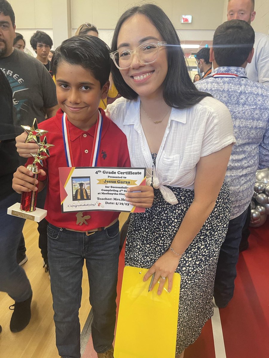 Herrera's Homies graduated 4th grade today! I'm so proud of how much they've grown academically, linguistically, socially, and emotionally.  🥹 <a href="/MaeSmythe/">Mae Smythe Elementary</a> #itsagreatdaytobeamustang #onceamustangalwaysamustang