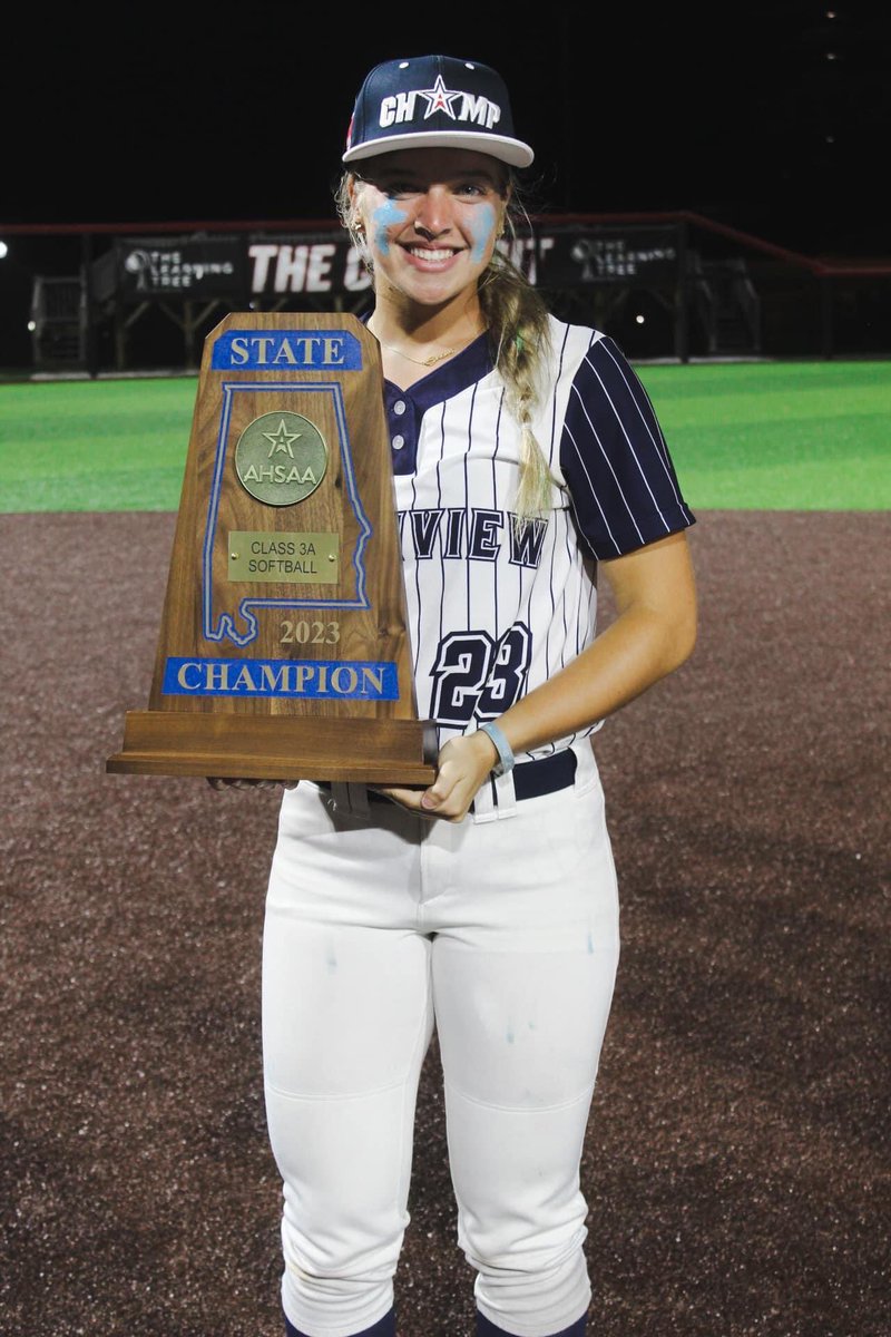 chloehatch2024's tweet photo. 💍💍3A STATE CHAMPS! 💍💍 
What a wonderful season. Love this team and these girls. Let’s get ready and do it again in 2024!🥎💙🐻 https://t.co/MsDEXvgzOI