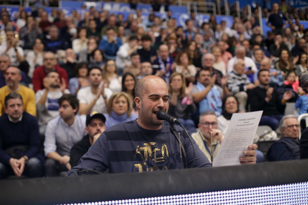 oparrulofs's tweet photo. 📢 ¡¡RUIDO, RUIDO, RUIDO!!

🏟️ ¡¡A Malata tiene que rugir en el primer partido del playoff #CamiñoDePrimeira!!

🎙️ ¡¡Y tendremos a @jacobogomez83 como speaker!! https://t.co/7ZwtSk9C1h