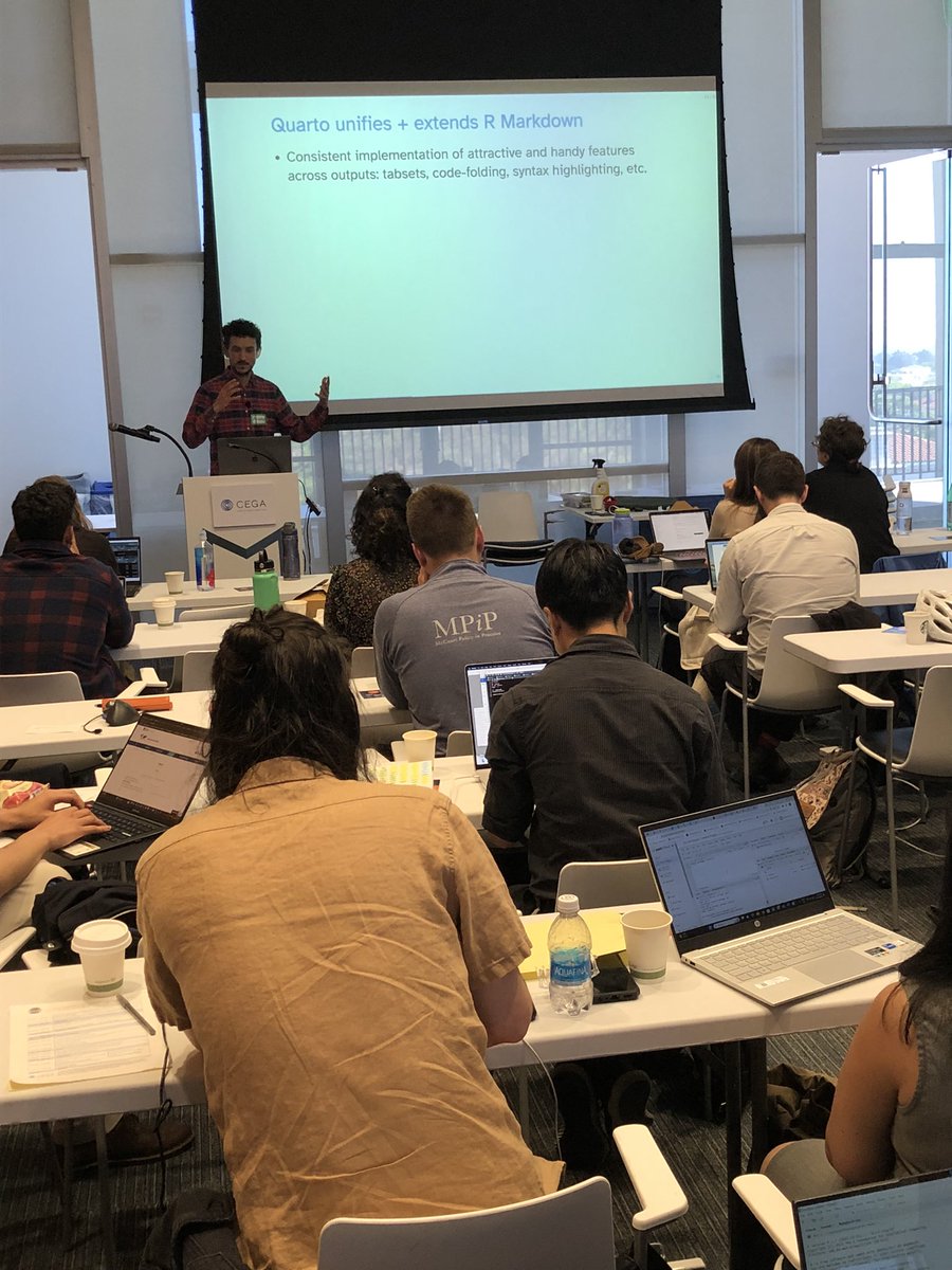 UCBITSS's tweet photo. Parallel sessions for Dynamic Documents: participants chose between @ProjectJupyter Notebooks for @Stata (led by Daniela Pinto Veizaga of @CEGA_UC) and @quarto_pub for R (led by Andrew Bray at @UCBIDS)! #RT2Berkeley https://t.co/VlFkweHZSi