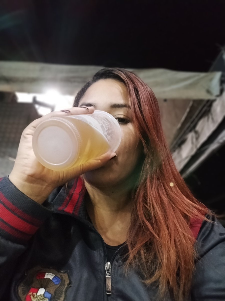 keel021's tweet photo. Muito bom tirar um tempinho a sós consigo mesmo. Sentar, tomar uma pra comemorar sua vida, pensar nos seus próximos passos e refazer seus planos. Sério, é muito bom! 🥰 https://t.co/3WIGjUfa68