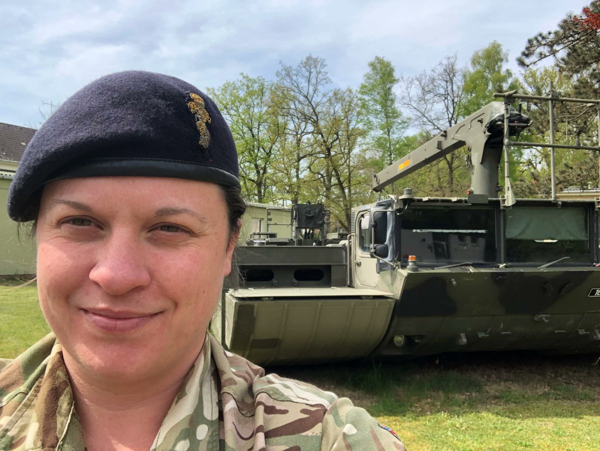 Love a good selfie, especially when the is something has awesome as the Army's M3 Amphibious Rig in the background!!! 

The OC, Major Joyce, and SPSI, WO2 Leonard, from 127 Company based in Manchester and Liverpool have been in Germany planning Battalions deployment in September