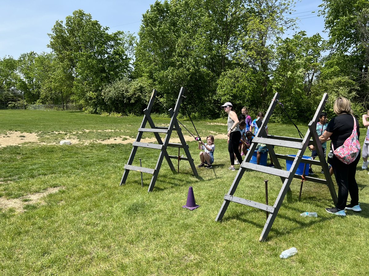 graham3rd's tweet photo. More fun at Field Day! https://t.co/OfDy0qGBlJ
