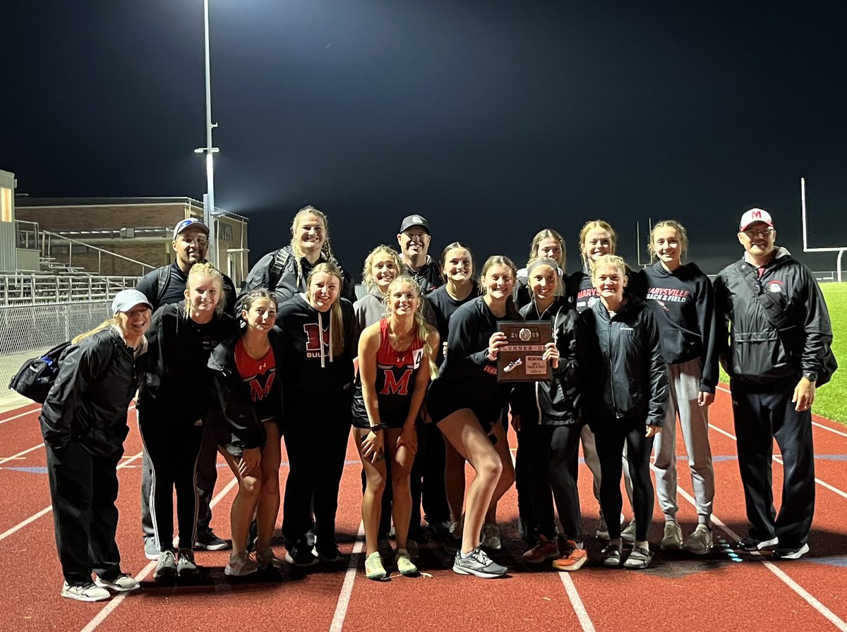 track_mhs's tweet photo. Girls State Qualifiers:
Bella Hedke - 4x4
Brynn O’Neil - 400, 800, 4x4
Hailey Ingalls - HJ
Shea Kramer - PV, 100H, 4x1, 4x4
Claire Holle - 4x4
Dahlia Frye - 4x1
Aubree Vering - Discus
Kacy Roesch - HJ, TJ
Ava Spicer - 4x1
Elle Schoenberger - 4x1
Afton Harries - 4x1 &amp; 4x4 Alt. https://t.co/7ws3KRofbP