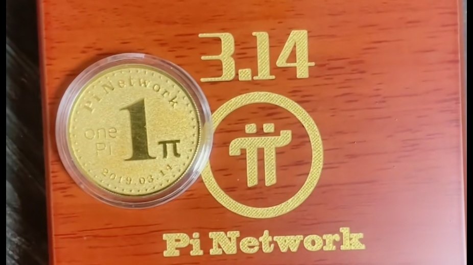 PiNewsMedia's tweet photo. A closed network will allow the mainnet to run using production data and real Pi, unlike the testnet.  The data collected during the closed network will help to calibrate and adjust any configurations and formulas where necessary to ensure the stability and success of the open network.

@PiCoreTeam 
#PiNetwork #Pi #Web3 
#Crypto #Blockchain