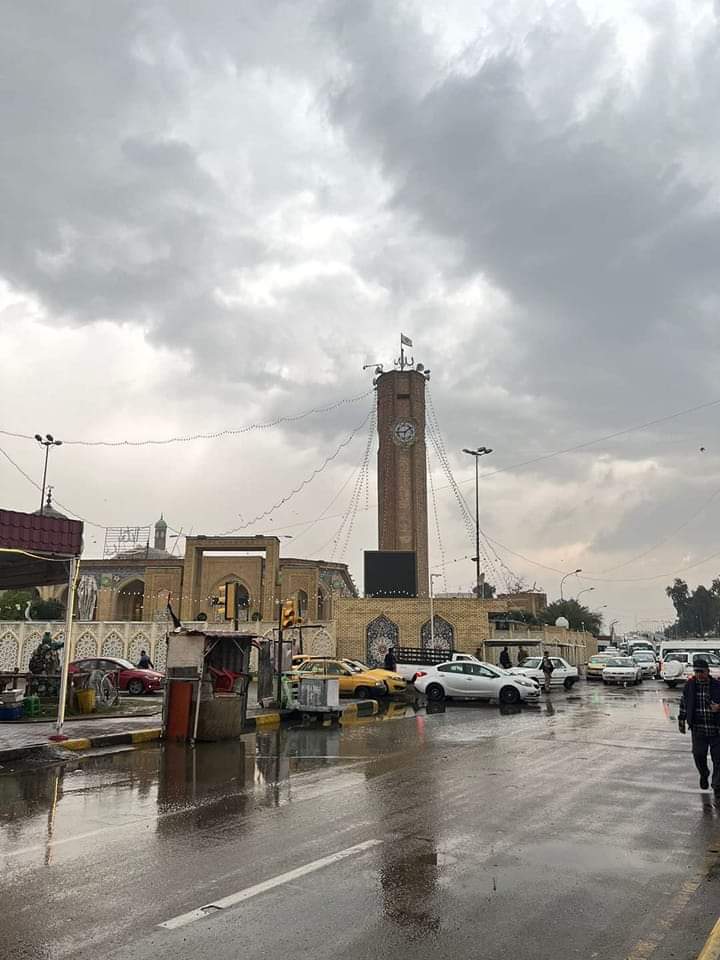 Iraqtaha97's tweet photo. المهزلة مستمرة على مرور #سفلة بحجة زيارة سيدنا الإمام الكاظم (ع) مروراً ب #الاعظمية 
وتحاوزهم على سيدنا الإمام الأعظم ابو حنيفه (رض)
يجب أن يكون رادع حقيقي من قبل الحكومة 
الشارع العراقي بحاجة لحياة وتعايش سلمي وليس إعادة التفرقة لا سامح الله
#الاعظمية_ممر_للزوار🤍❤️
#صباح_الخير https://t.co/GaznSEoFIs
