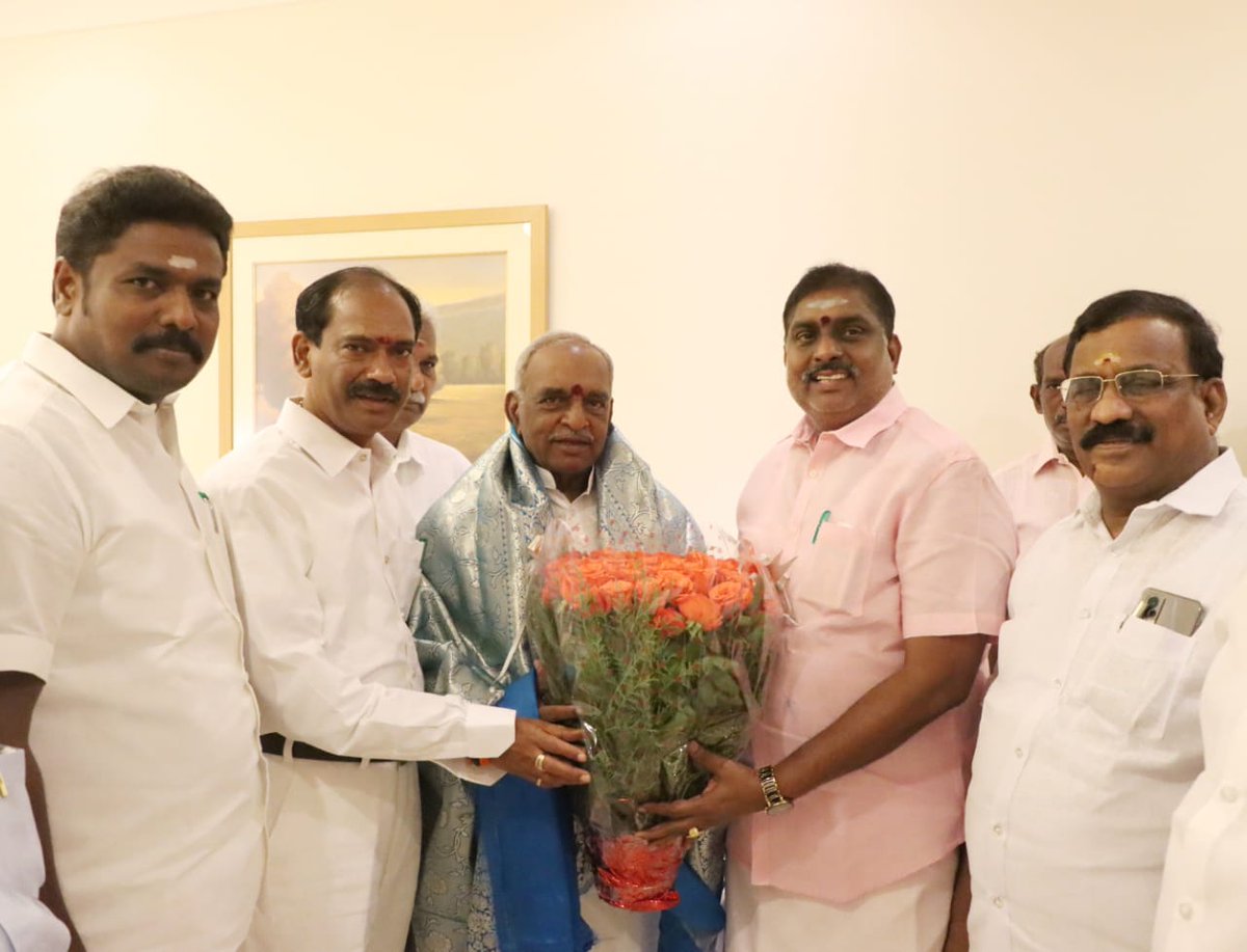 Namassivayam (@anamassivayam) on Twitter photo புதுச்சேரி பாரதிய ஜனதா கட்சியின் மாநில செயற்குழு கூட்டத்தில் பங்கேற்க புதுச்சேரி மாநிலத்திற்க்கு வருகை தந்துள்ள முன்னாள் மத்திய அமைச்சர் திரு. பொன் ராதாகிருஷ்ணன் அவர்களை வரவேற்றபோது.
<a href="/BJP4India/">BJP</a> <a href="/BJP4Puducherry/">BJP Puducherry</a> <a href="/JPNadda/">Jagat Prakash Nadda</a> <a href="/blsanthosh/">B L Santhosh</a> <a href="/BlrNirmal/">Nirmal Kumar Surana</a> புதுச்சேரி பாரதிய ஜனதா கட்சியின் மாநில செயற்குழு கூட்டத்தில் பங்கேற்க புதுச்சேரி மாநிலத்திற்க்கு வருகை தந்துள்ள முன்னாள் மத்திய அமைச்சர் திரு. பொன் ராதாகிருஷ்ணன் அவர்களை வரவேற்றபோது.
<a href="/BJP4India/">BJP</a> <a href="/BJP4Puducherry/">BJP Puducherry</a> <a href="/JPNadda/">Jagat Prakash Nadda</a> <a href="/blsanthosh/">B L Santhosh</a> <a href="/BlrNirmal/">Nirmal Kumar Surana</a>