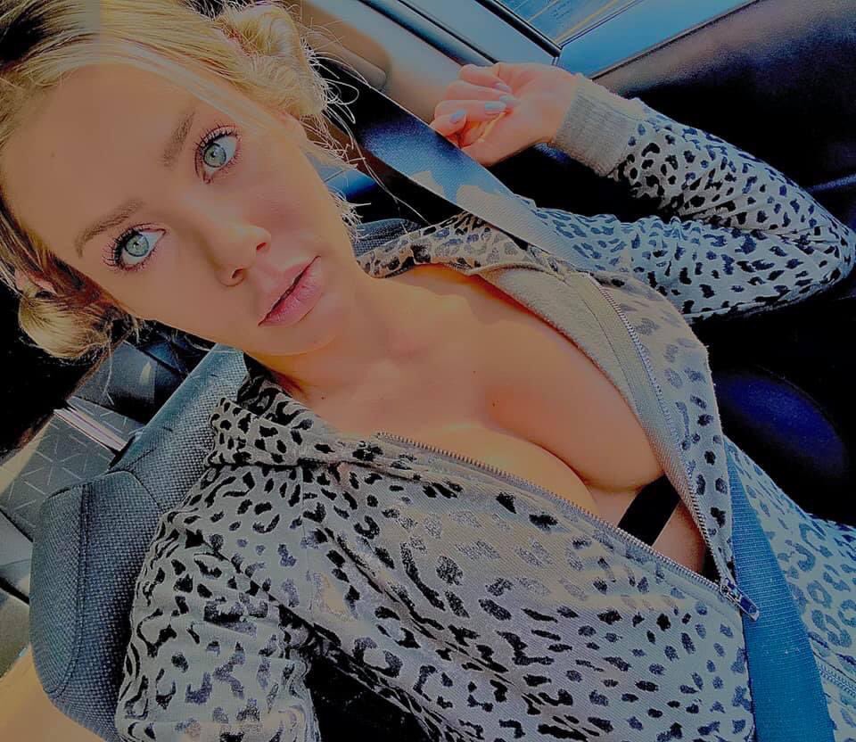 Esther6965's tweet photo. Who wanna take a ride with me?❤️❤️ https://t.co/KYtmg1JATt