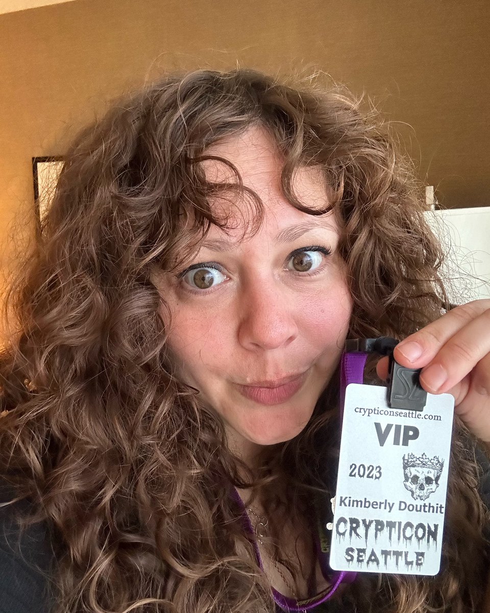 seattlescreams's tweet image. Crypticon 2023 baby! 

#crypticonseattle #crypticon #crypticonseattle #horror #seattle