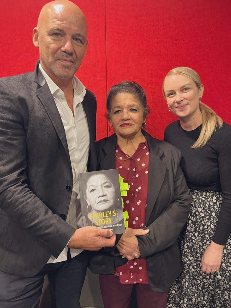 • COMING SOON • Shirley and I this week met with former Detective Chief Inspector Gary Jubelin for his ‘I Catch Killers’ podcast. We spoke about “Shirley’s Story”, the impact of losing her three children to murder, and her strength. Episode date TBC. @fairplaybooks @dmcprmedia